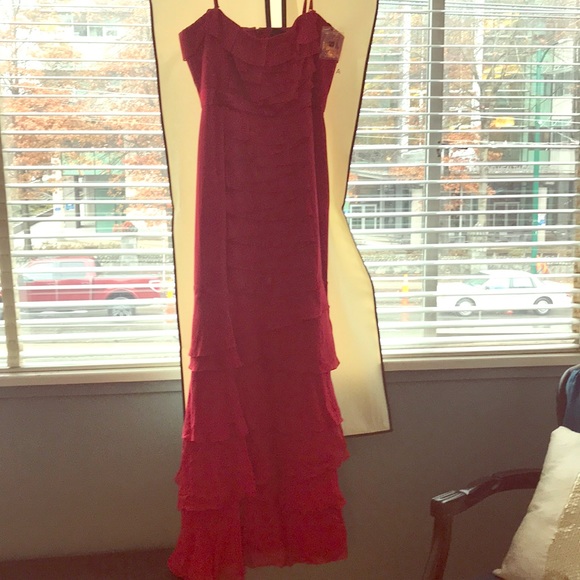 Red ruffled BCBG evening gown - Picture 1 of 2
